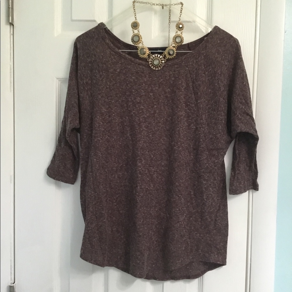 Gap quarter sleeve tee 💜